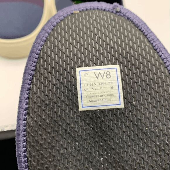 Rothy's The Original Navy Blue White Slip On Sneaker Shoes Womens Size 8 - Picture 10 of 10
